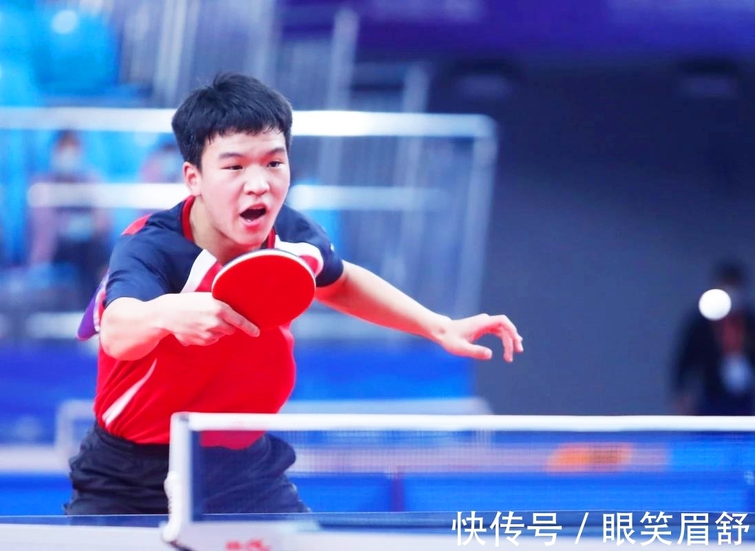 对勒布伦施 对勒布伦施