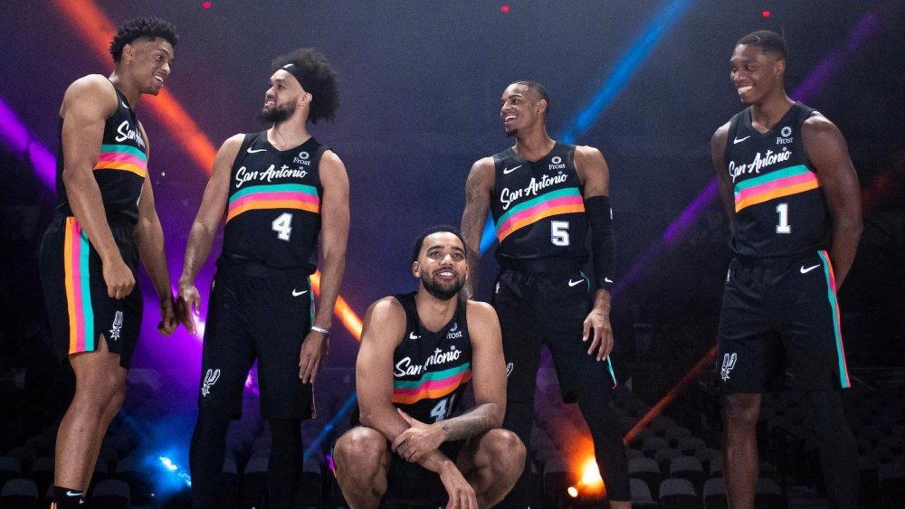 也把本届赛 也把本届赛